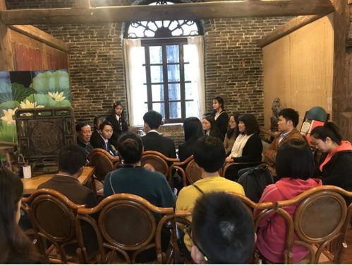 與祖國(guó)同頻共振 文化與藝術(shù)傳媒學(xué)院黨總支開展“我與祖國(guó)70周年”紅色教育活動(dòng)